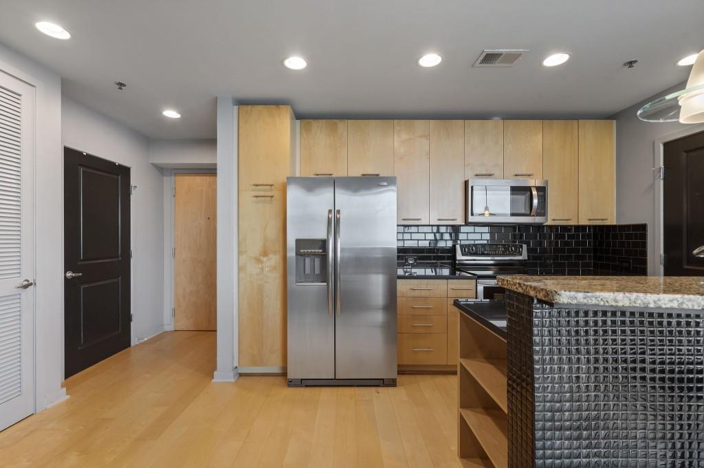 3324 Peachtree Road NE 2918