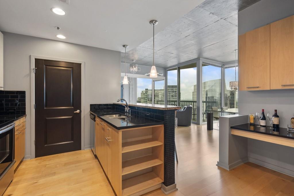 3324 Peachtree Road NE 2918