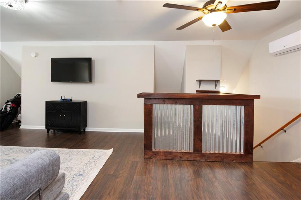 Cumming, Georgia, 30040, United States, 5 Bedrooms Bedrooms, ,5 BathroomsBathrooms,Residential,Active,2038217