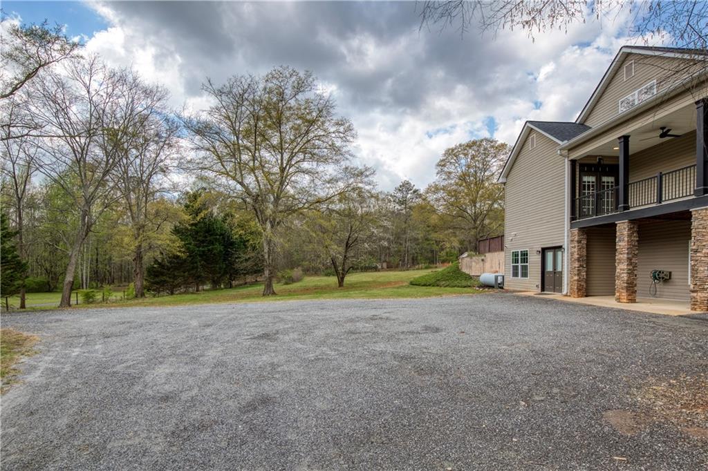 Cumming, Georgia, 30040, United States, 5 Bedrooms Bedrooms, ,5 BathroomsBathrooms,Residential,Active,2038217