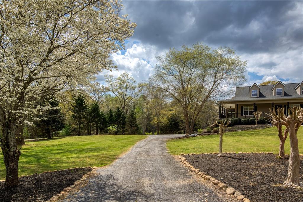 Cumming, Georgia, 30040, United States, 5 Bedrooms Bedrooms, ,5 BathroomsBathrooms,Residential,Active,2038217
