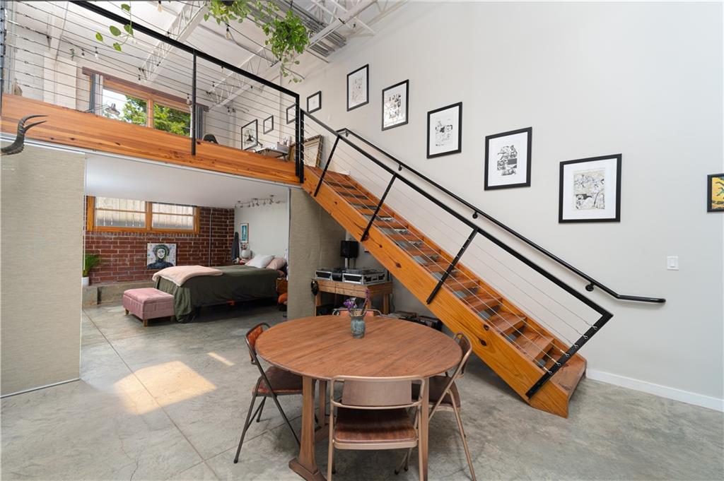 174 Chester Avenue SE 142