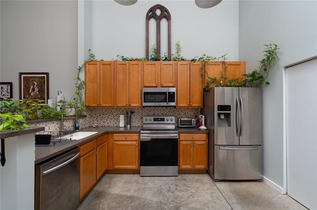 174 Chester Avenue SE 142