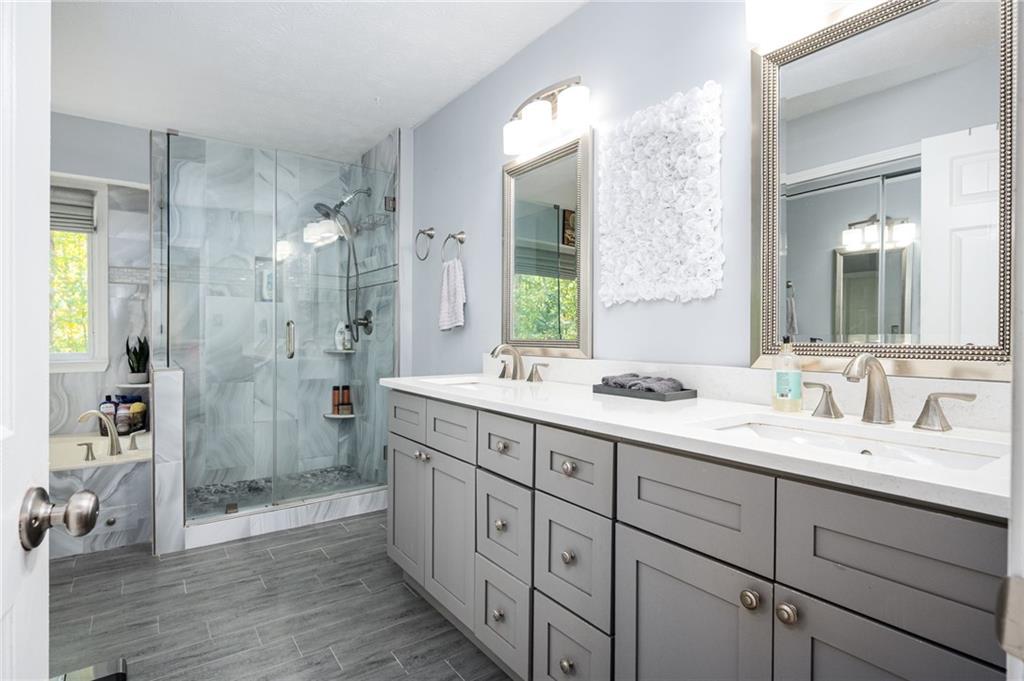 3408 Lakeview Landing