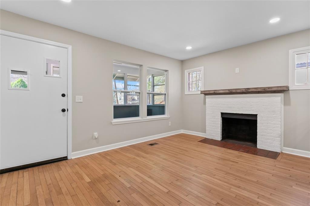 19 Grove Park Place, Atlanta, Georgia image 10
