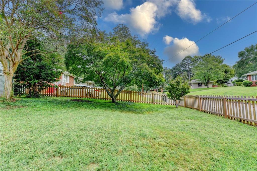 2587 N Clark Drive