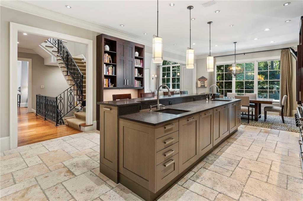 Sandy Springs - Residential