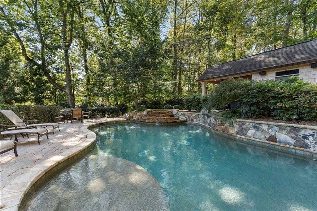 Sandy Springs - Residential