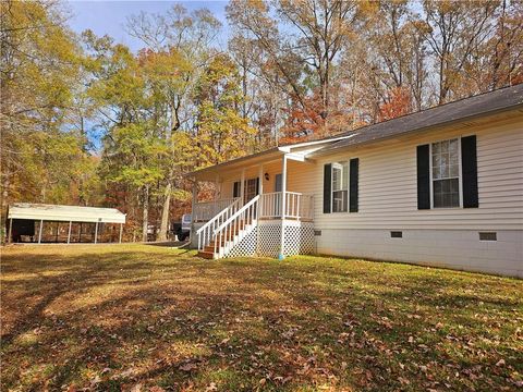 A home in Hoschton