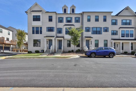 Townhouse For Sale - 3535 Senna Road<br/> Gwinnett County, Duluth, GA 30096