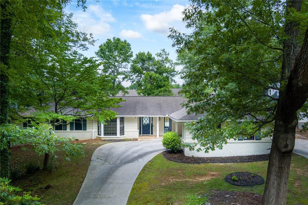 7330 Hunters Branch Drive NE
