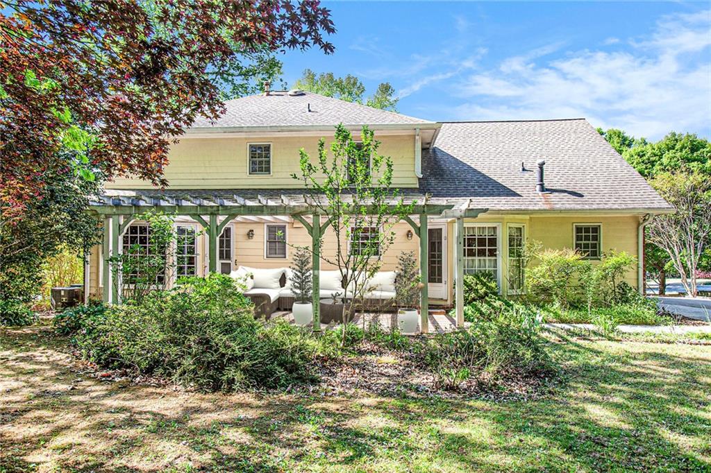 5136 Wentworth Drive, Peachtree Corners, Georgia image 37