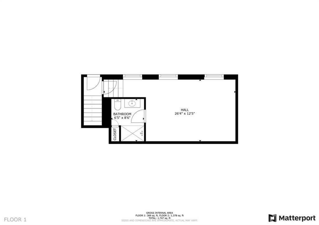 Main image without alt text