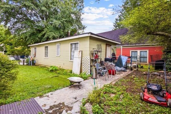 169 Berean Avenue SE