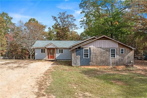 A home in Clarkesville