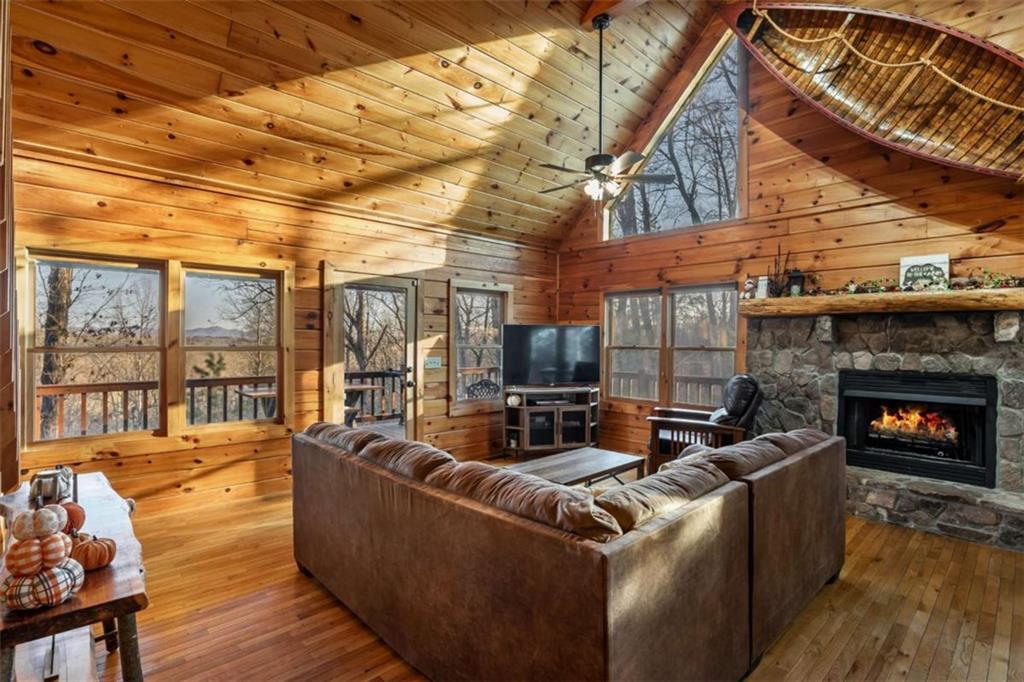 43 Logan Drive, Mineral Bluff, Georgia image 4