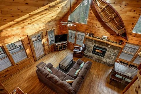 A home in Mineral Bluff