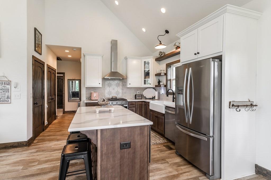 230 High River Landing