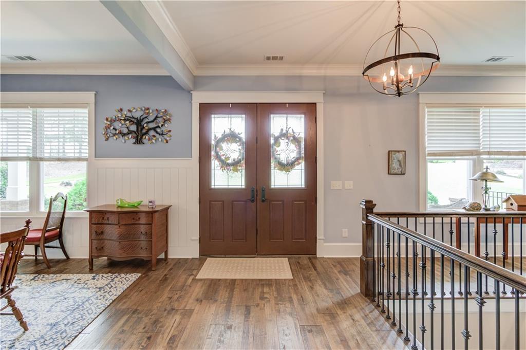624 Skyland Drive, Hoschton, Georgia image 4