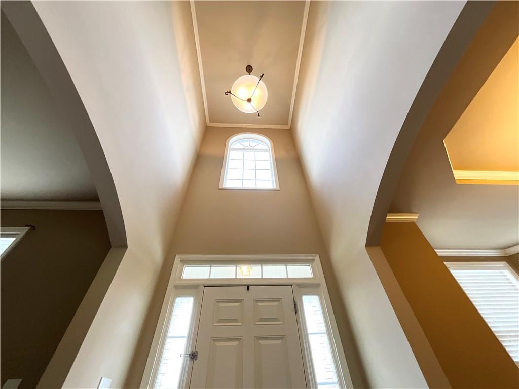 2585 Chandler Grove Drive, Buford, Georgia image 8