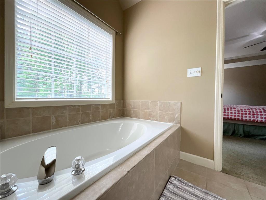 2585 Chandler Grove Drive, Buford, Georgia image 42