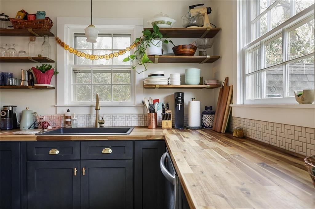 Forest Hills - Residential