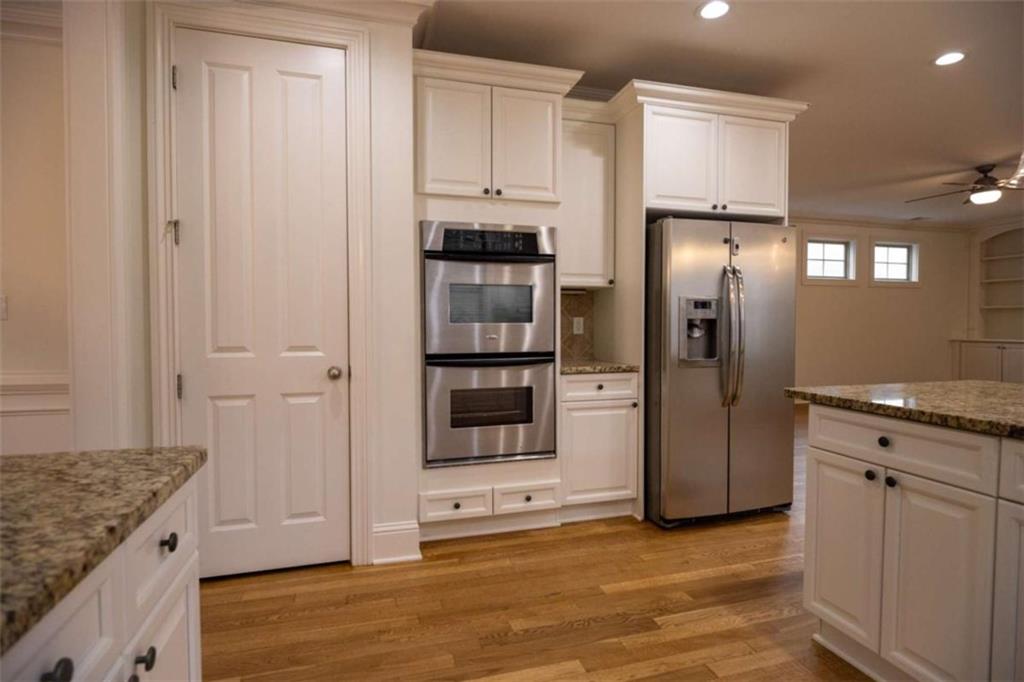 319 Barbados Lane, Suwanee, Georgia image 12