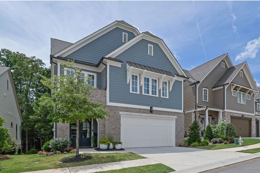 833 Lakemont Drive