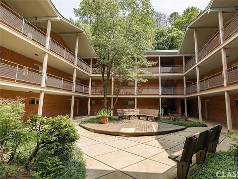 Condo For Sale - 250 Little Street #D107<br/> Clarke County, Athens, GA 30605