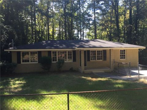 A home in Austell