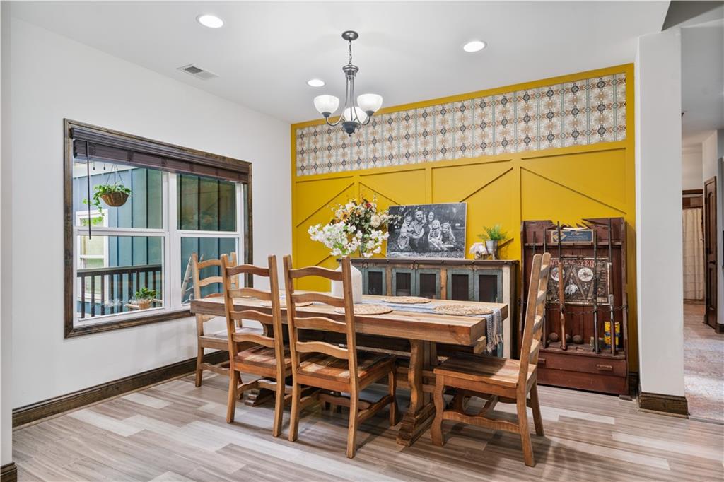48 Old Canton Road NE