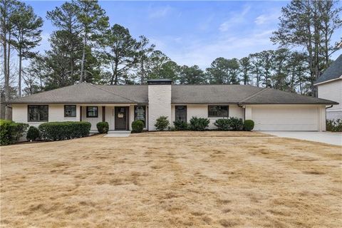 4855 Lansbury Drive Atlanta GA 30342