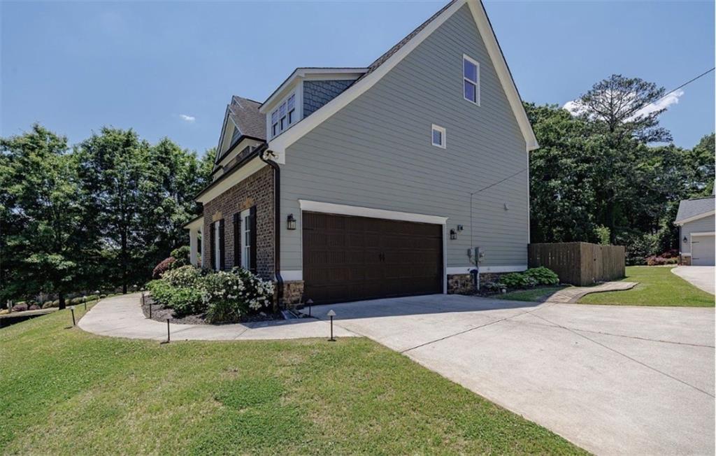 940 Lake Charles Drive