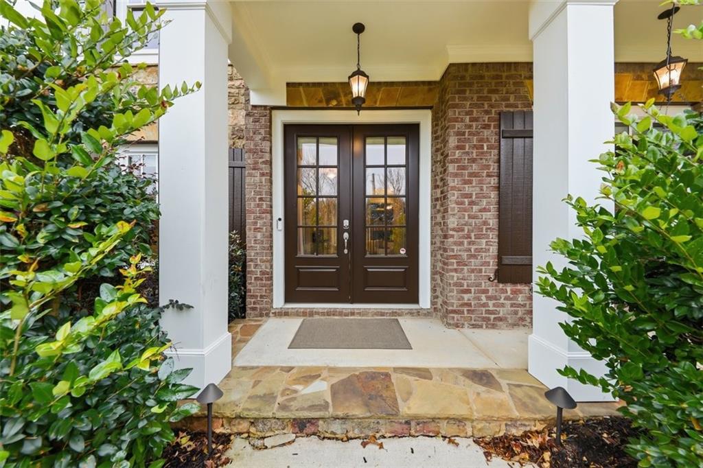 940 Lake Charles Drive