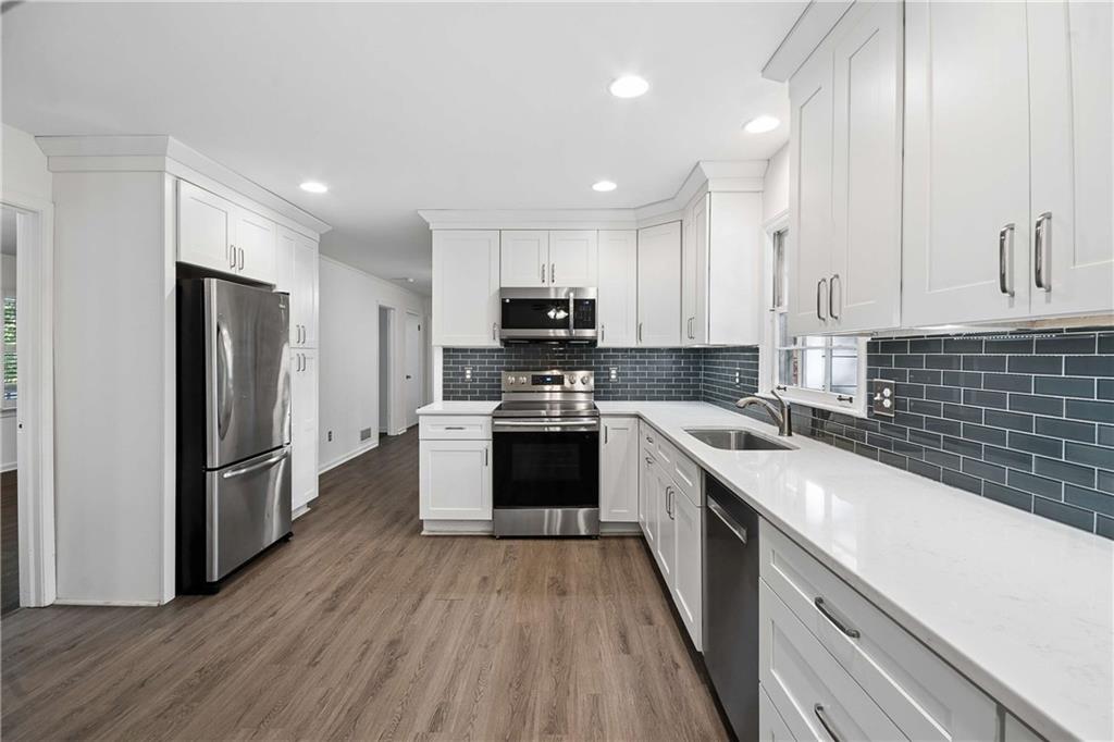 2719 Oswood Drive