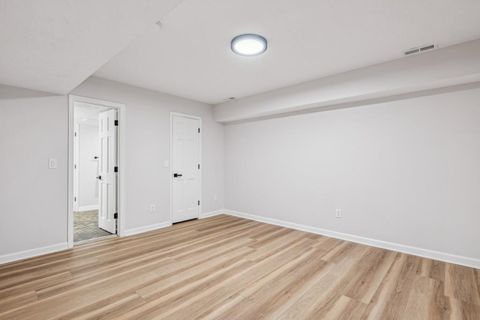 listing image 58