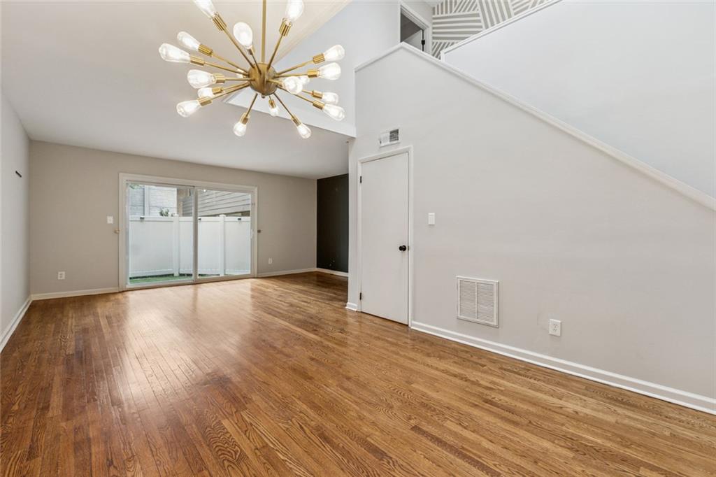 346 Carpenter Drive #77, Sandy Springs, Georgia image 9