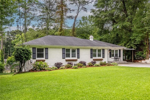 Homes For Sale - 2299 Vistamont Drive<br/> Decatur, GA 30033