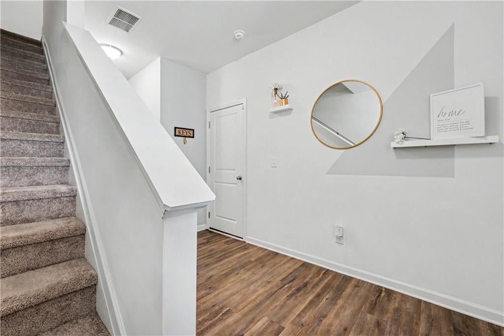 3342 Tarian Way