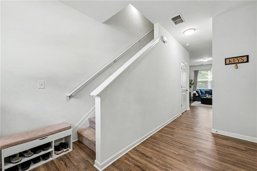 3342 Tarian Way