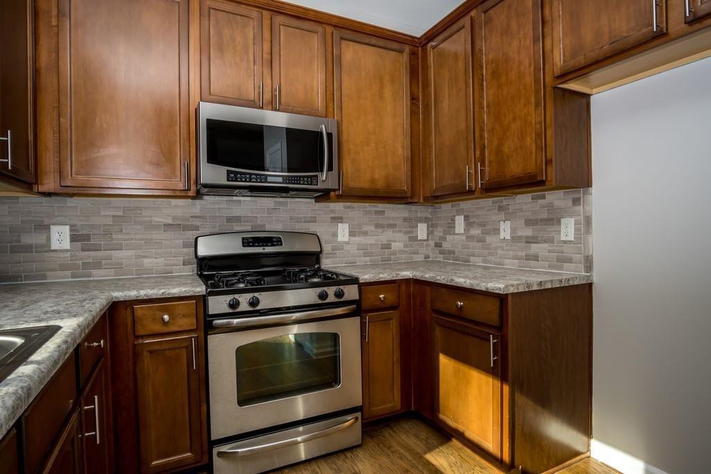 2715 MAPLE PARK Place 30