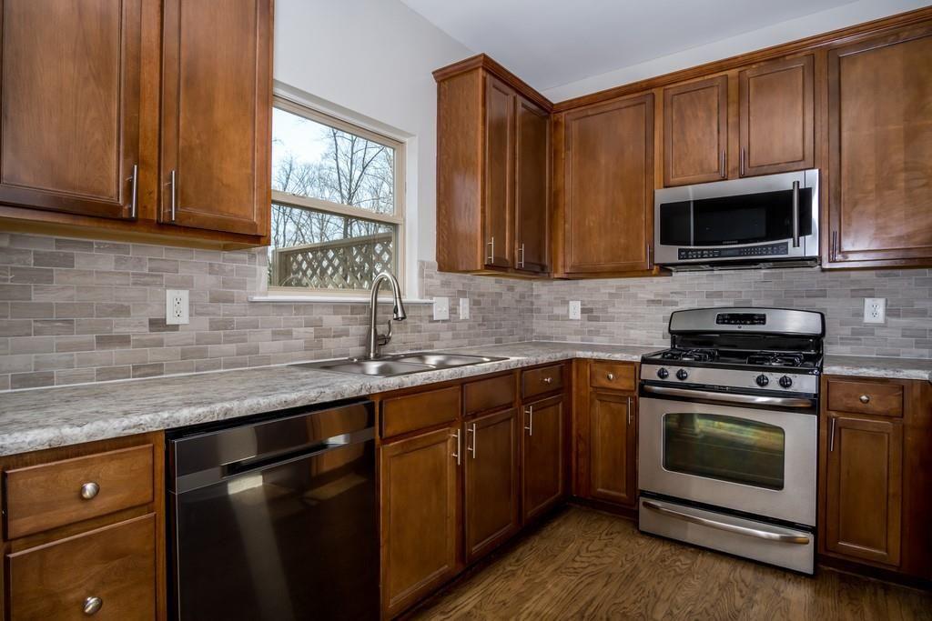 2715 MAPLE PARK Place 30