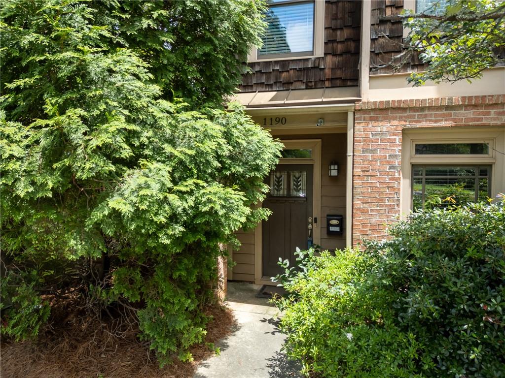 1190 Hardee Street NE