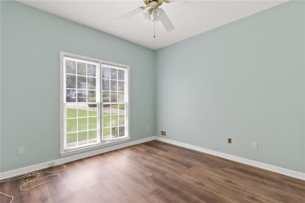 3183 Robinwood Trail
