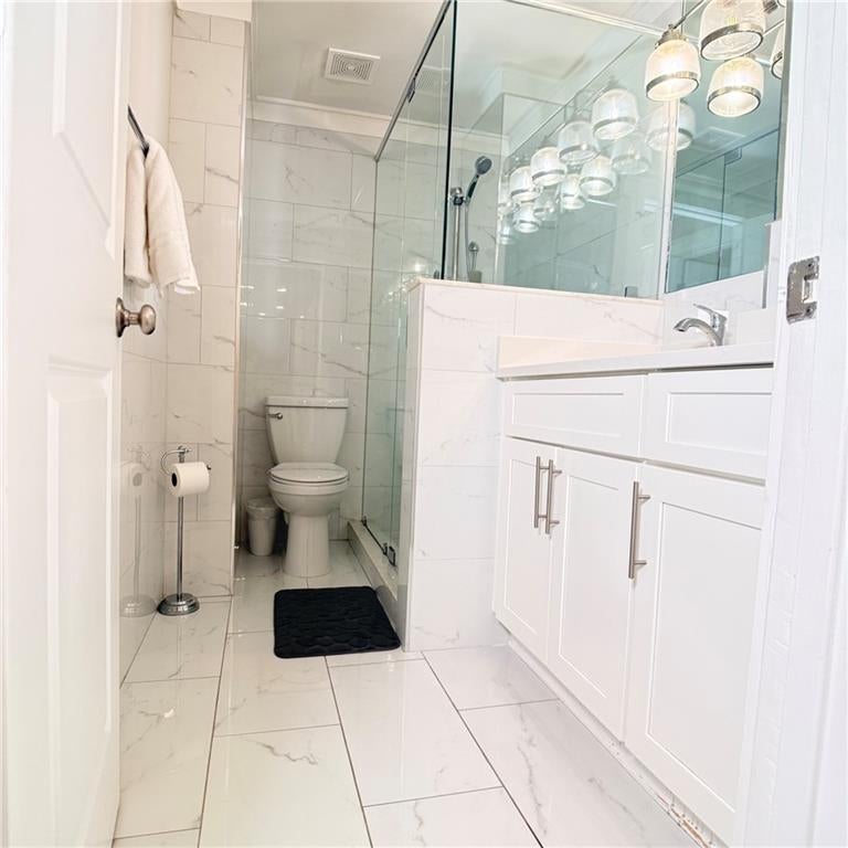 300 Peachtree Street NE 4F
