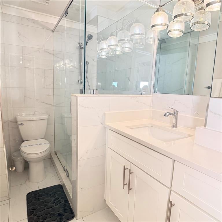 300 Peachtree Street NE 4F