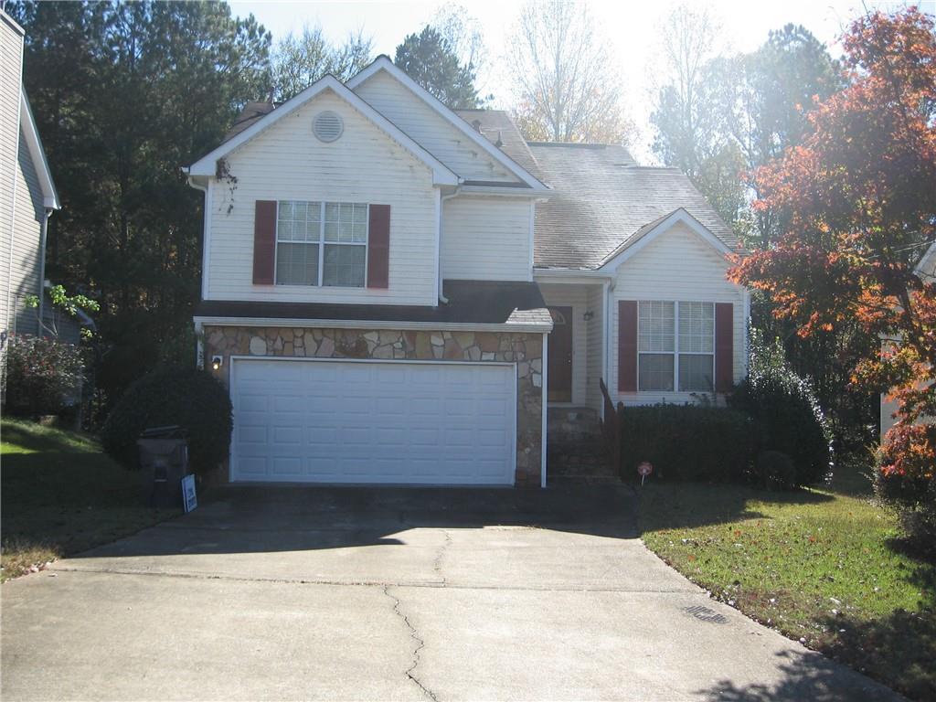 "Sold As Is" No Seller Disclosure Statements, Investor Special!!! Perfect for Fix/Flip Renovation or Hold and Rent, 3 Bedrms/2.5 Baths, approximately 10 minutes from the expressway and 15 minutes for Hartsfield/Jackson International Airport. Please call Showing Time to set an appointment and also text message the Listing Agent before showing. Supra lockbox is on the front door. All offers must be on a current GAR form; all cash offers must include proof of funds. Cash or Conventional Financing only!!! All conventional offers must include a Pre-Qualified Letter. Motivated Seller!!! Medley and Associates preferred closing attorney; please Google law firm for contact information. Please email all offers to Renwick Cole.