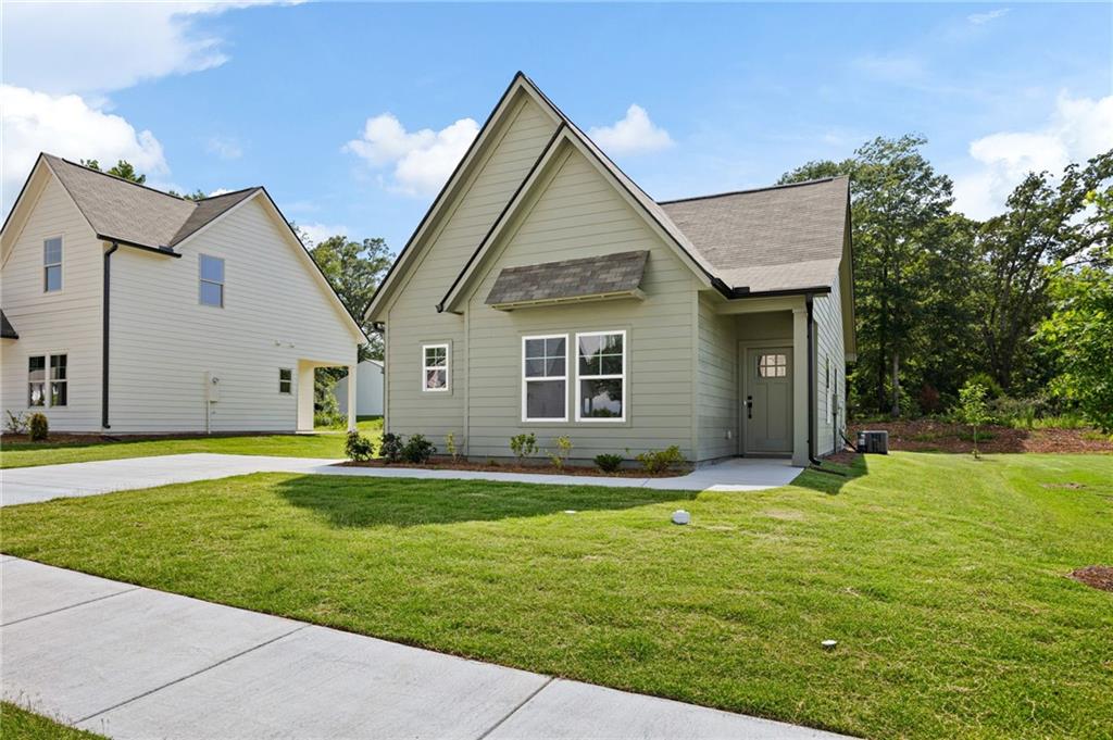 106 Winston Way