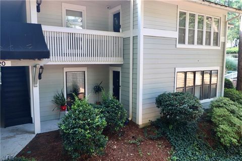 Photo of 613 Summit North Drive NE #613, Atlanta, GA 30324 (MLS # 7729366)