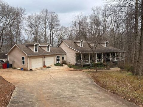 Apartment For Sale - 45 River Chase<br/> Jackson County, Hoschton, GA 30548